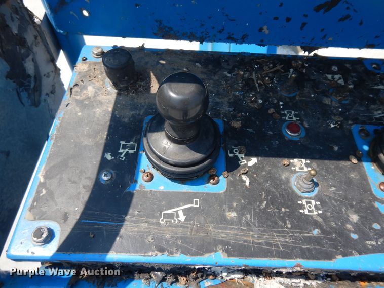 image for item KU9399 2008 Genie S85  boom lift