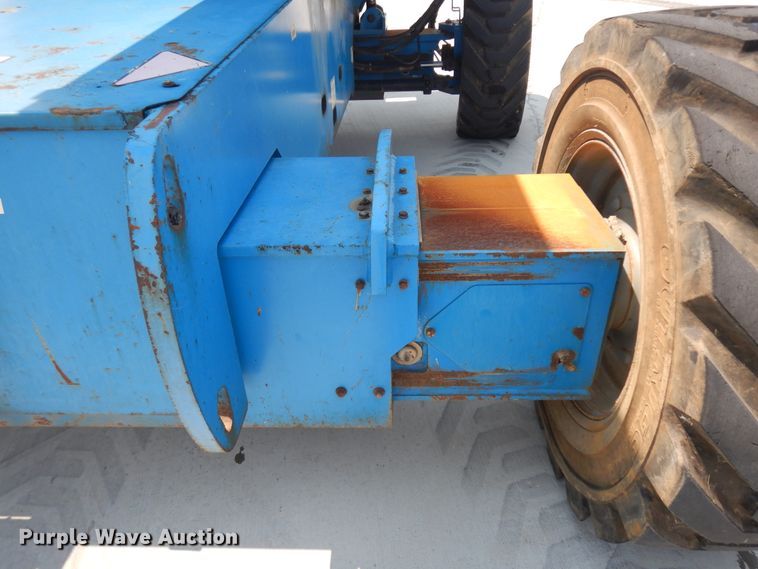 image for item KU9399 2008 Genie S85  boom lift