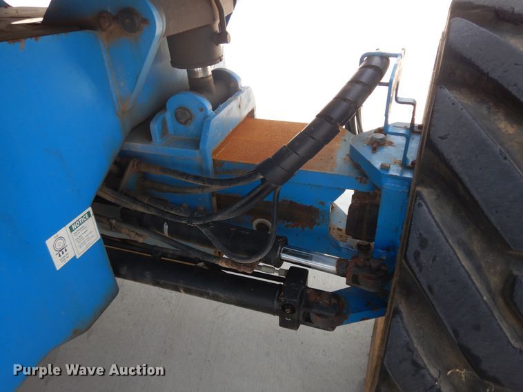 image for item KU9399 2008 Genie S85  boom lift