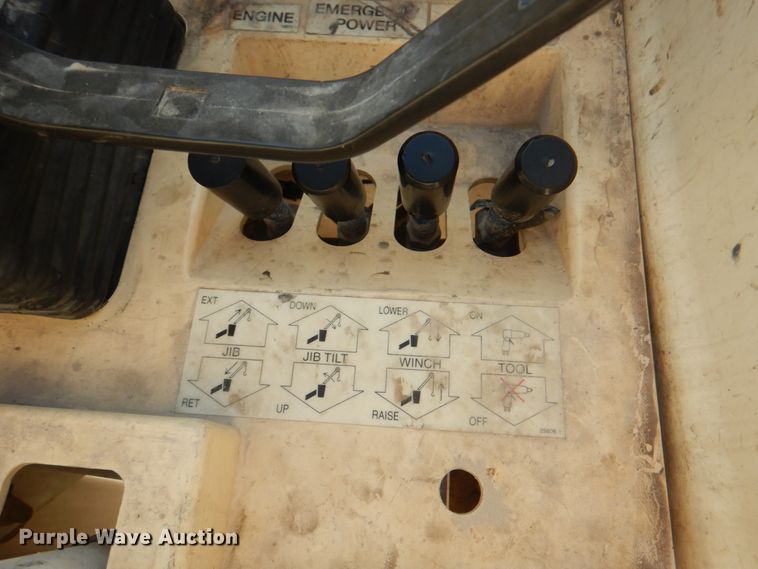 image for item KX9389 2013 RAM 5500HD  bucket truck