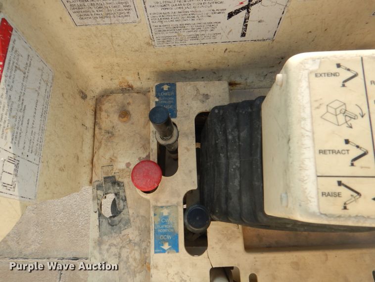 image for item KX9389 2013 RAM 5500HD  bucket truck