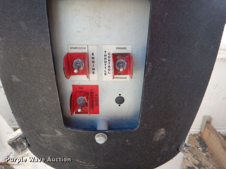 image for item KX9389 2013 RAM 5500HD  bucket truck