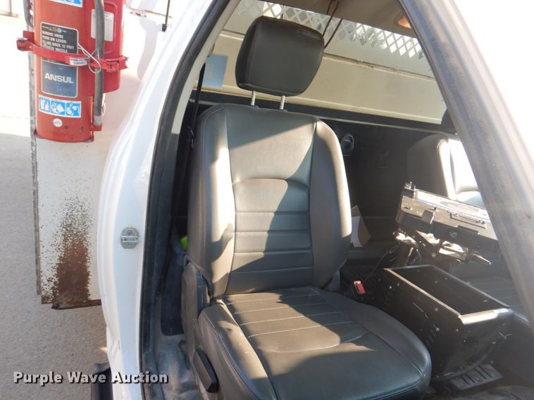 image for item KX9389 2013 RAM 5500HD  bucket truck