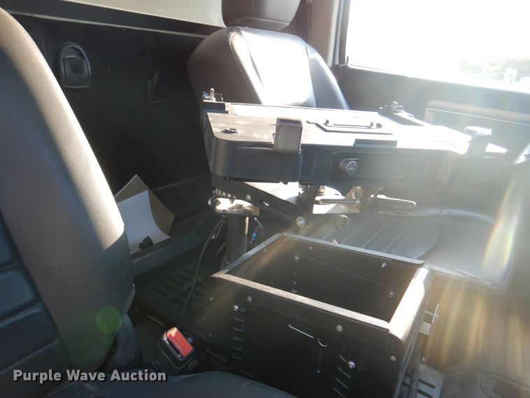 image for item KX9389 2013 RAM 5500HD  bucket truck