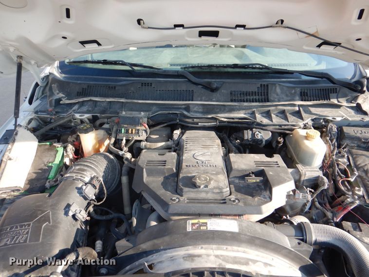 image for item KX9389 2013 RAM 5500HD  bucket truck