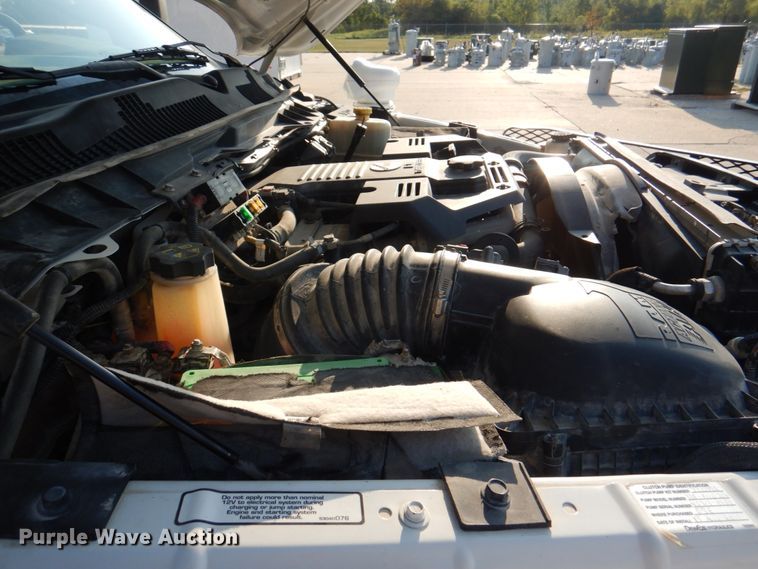 image for item KX9389 2013 RAM 5500HD  bucket truck