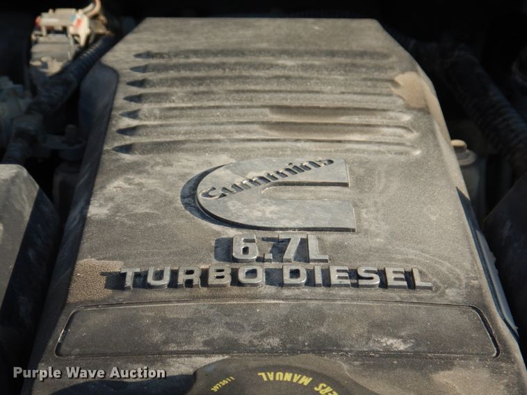 image for item KX9389 2013 RAM 5500HD  bucket truck