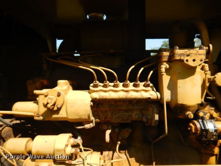 image for item KX9406 1963 Caterpillar 12E  rigid frame motor grader