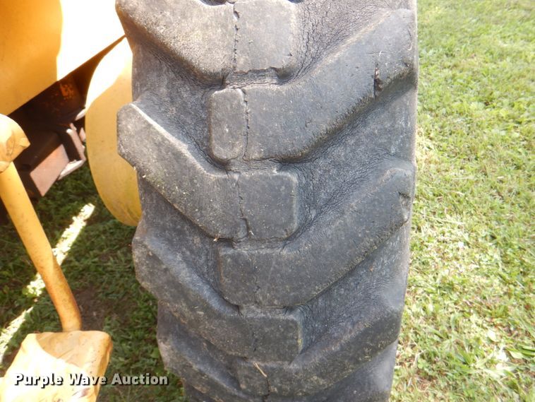 image for item KX9406 1963 Caterpillar 12E  rigid frame motor grader