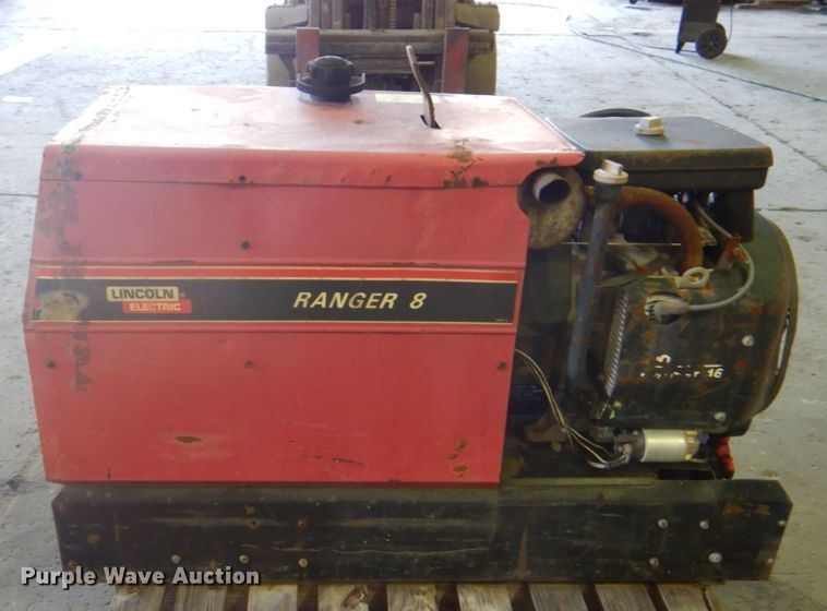 image for item KX9428 Lincoln Electric Ranger 8  welder/generator