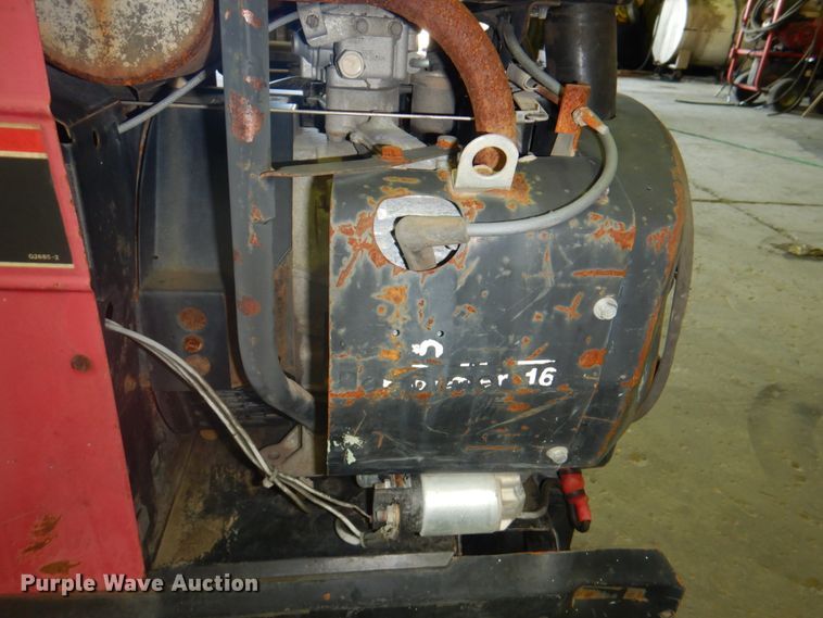 image for item KX9428 Lincoln Electric Ranger 8  welder/generator