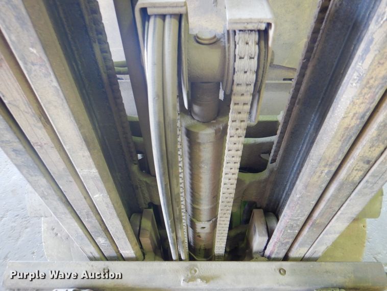 image for item KX9429 Hyster E45XM-27  forklift