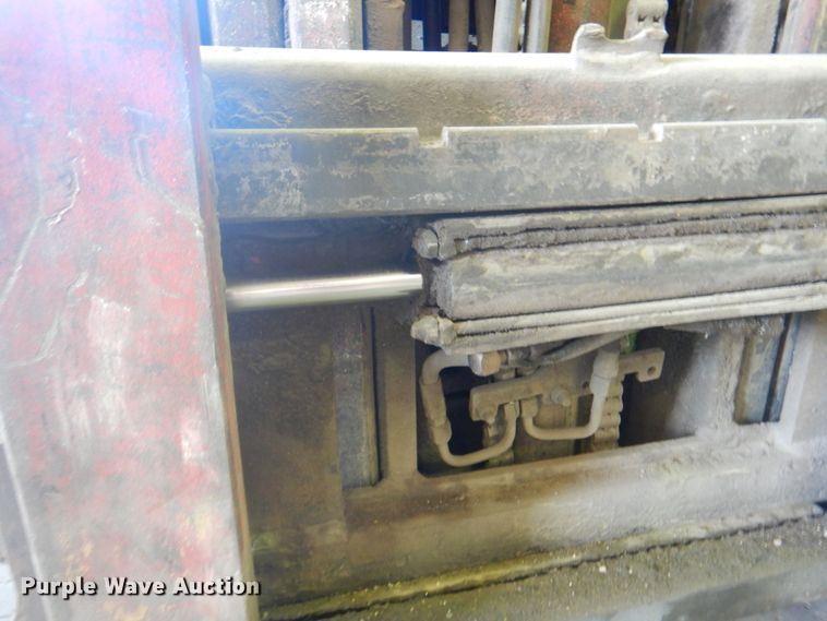 image for item KX9429 Hyster E45XM-27  forklift