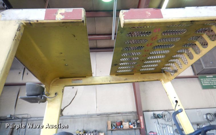 image for item KX9429 Hyster E45XM-27  forklift