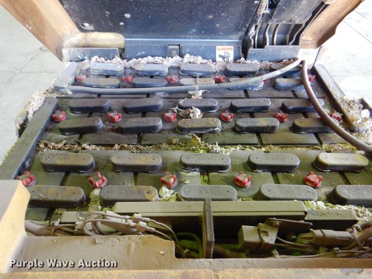 image for item KX9429 Hyster E45XM-27  forklift