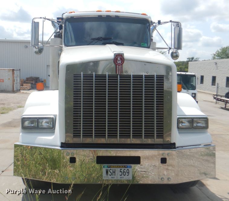 image for item KX9641 2005 Kenworth T800  dump truck