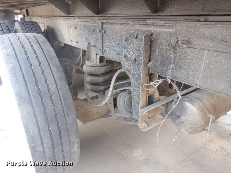 image for item KX9641 2005 Kenworth T800  dump truck