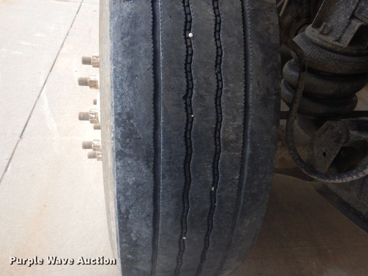 image for item KX9641 2005 Kenworth T800  dump truck