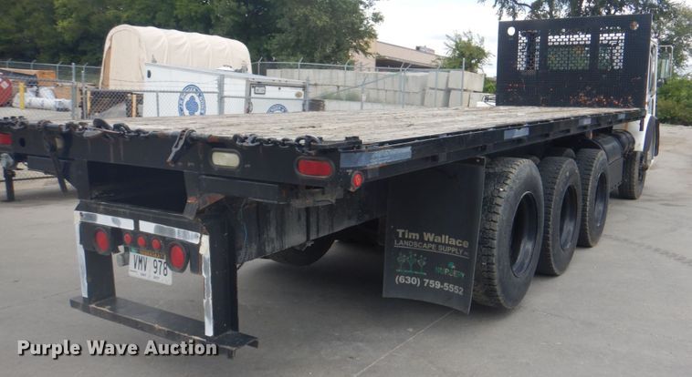 image for item KX9642 1985 Mack MR611S  flatbed truck