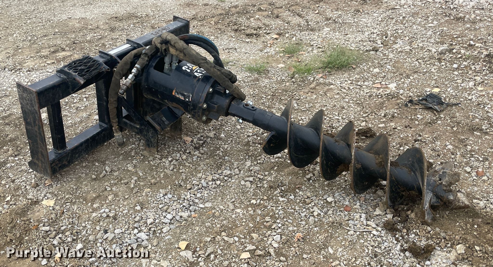 2006 Caterpillar A19B skid steer auger in Fort Scott, KS Item JQ9669 sold Purple Wave