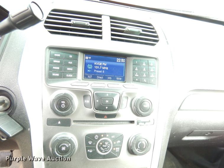 image for item DG0868 2015 Ford Explorer Police Interceptor  SUV