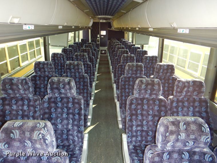 image for item DG1716 2008 MCI J4500  coach bus