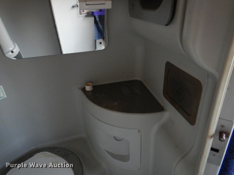 image for item DG1716 2008 MCI J4500  coach bus