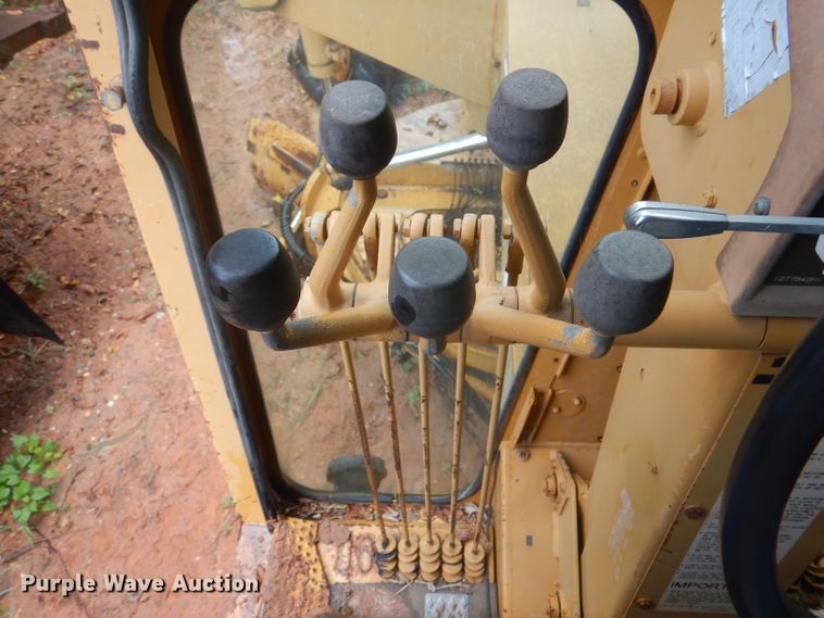 image for item DJ0553 1991 Dresser 850  motor grader