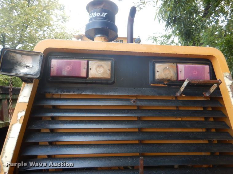 image for item DJ0553 1991 Dresser 850  motor grader