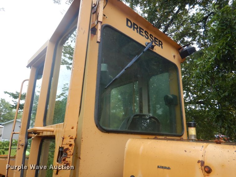 image for item DJ0553 1991 Dresser 850  motor grader