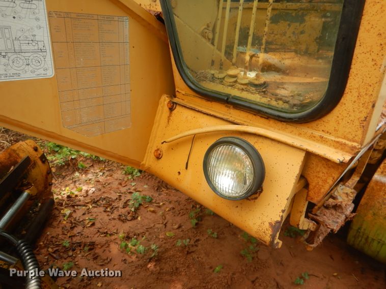 image for item DJ0553 1991 Dresser 850  motor grader