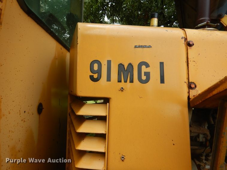 image for item DJ0553 1991 Dresser 850  motor grader