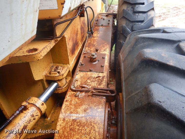 image for item DJ0553 1991 Dresser 850  motor grader