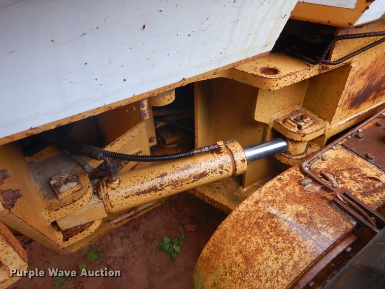 image for item DJ0553 1991 Dresser 850  motor grader