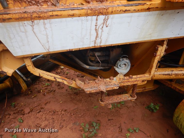 image for item DJ0553 1991 Dresser 850  motor grader