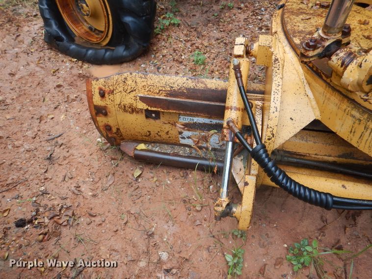 image for item DJ0553 1991 Dresser 850  motor grader