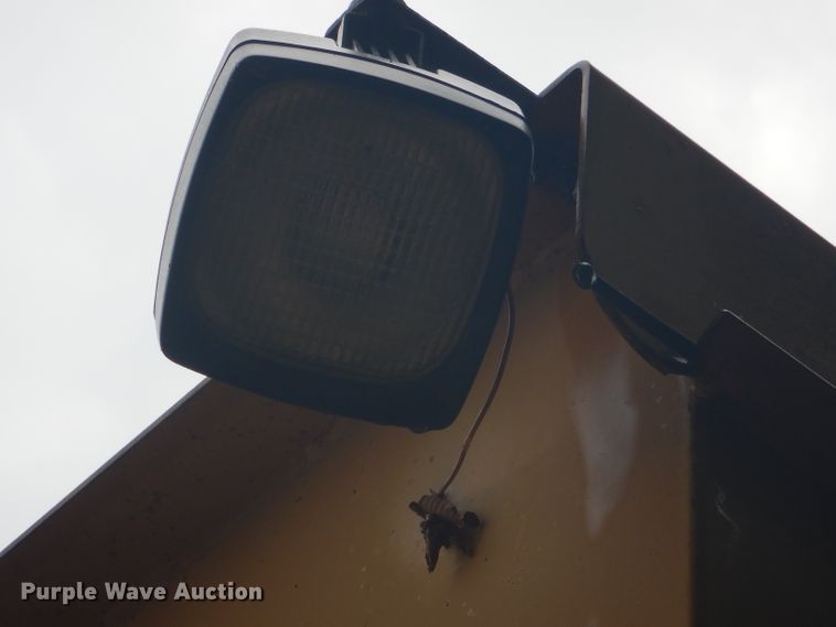 image for item DJ0553 1991 Dresser 850  motor grader