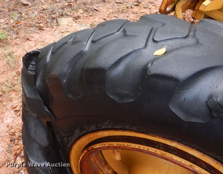 image for item DJ0553 1991 Dresser 850  motor grader