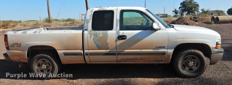 image for item DK2439 2002 Chevrolet Silverado 1500  Ext. Cab pickup truck