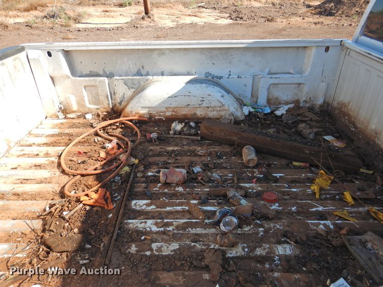 image for item DK2439 2002 Chevrolet Silverado 1500  Ext. Cab pickup truck