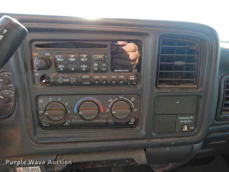 image for item DK2439 2002 Chevrolet Silverado 1500  Ext. Cab pickup truck