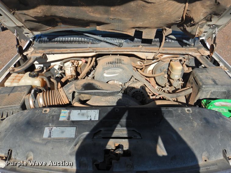 image for item DK2439 2002 Chevrolet Silverado 1500  Ext. Cab pickup truck