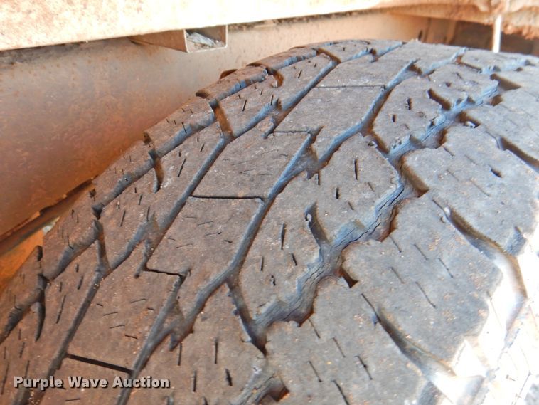 image for item DK2439 2002 Chevrolet Silverado 1500  Ext. Cab pickup truck