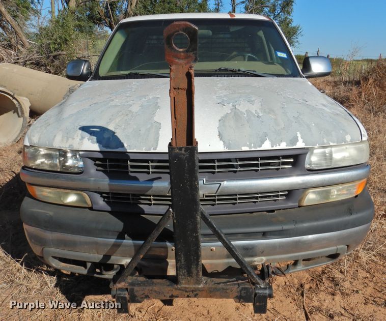 image for item DK2440 2001 Chevrolet Silverado 1500  Ext. Cab pickup truck