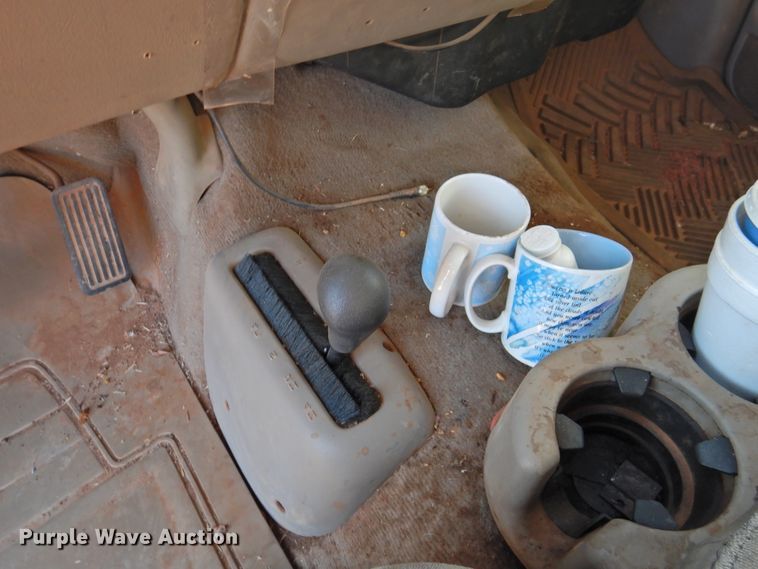 image for item DK2440 2001 Chevrolet Silverado 1500  Ext. Cab pickup truck