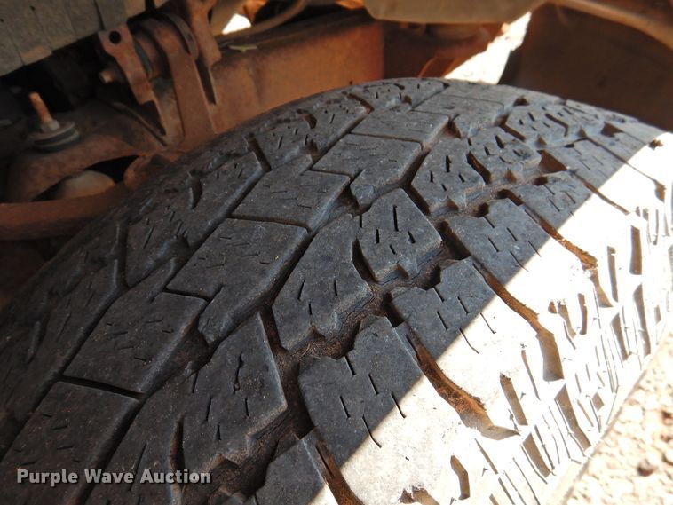 image for item DK2441 1999 Ford F150  pickup truck