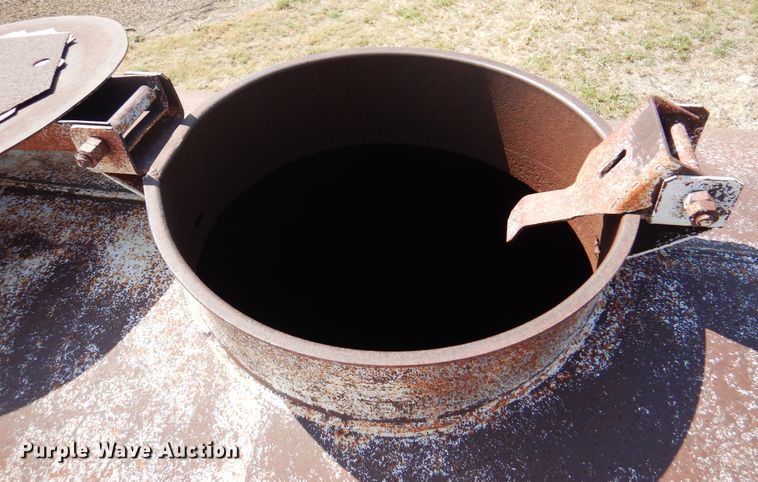 image for item DK8176 1937 Spencer T206  tank trailer