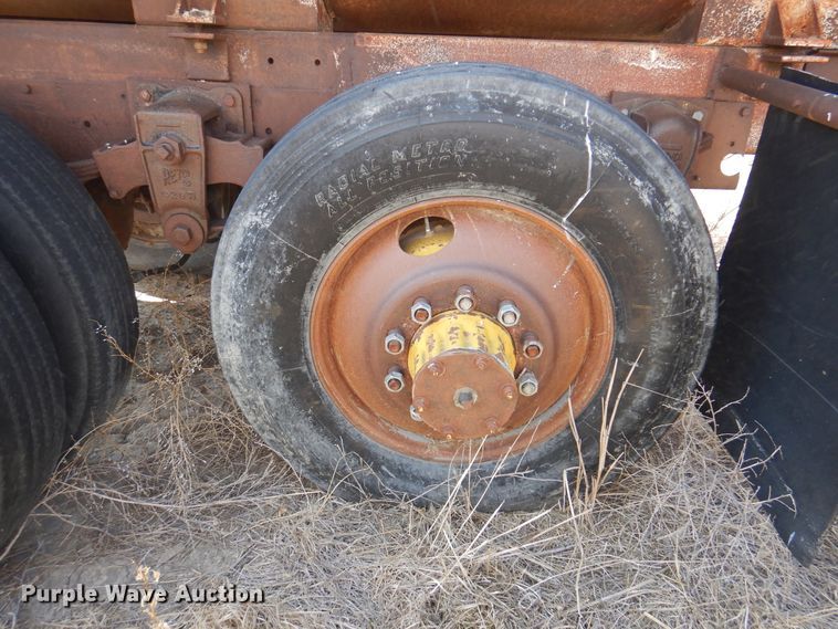 image for item DK8176 1937 Spencer T206  tank trailer