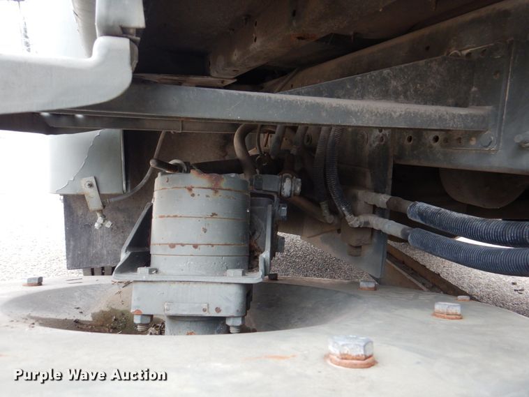 image for item DL0119 1988 International S1600  street sweeper truck