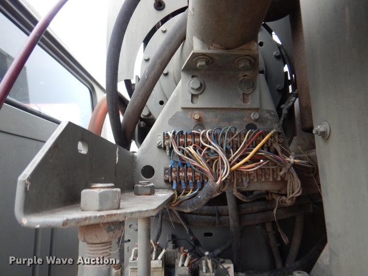 image for item DL0119 1988 International S1600  street sweeper truck